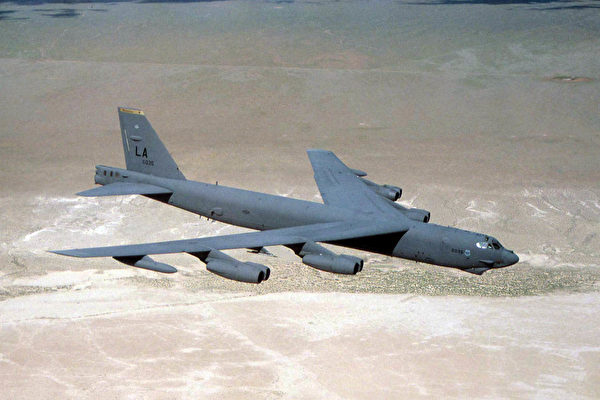 Usaf.Boeing_B-52-600x400.jpg