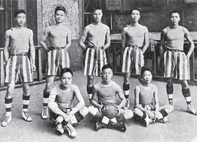 1919年基督教青年会上海分会篮球队_副本.png