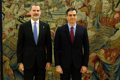西班牙首相就职.jpg