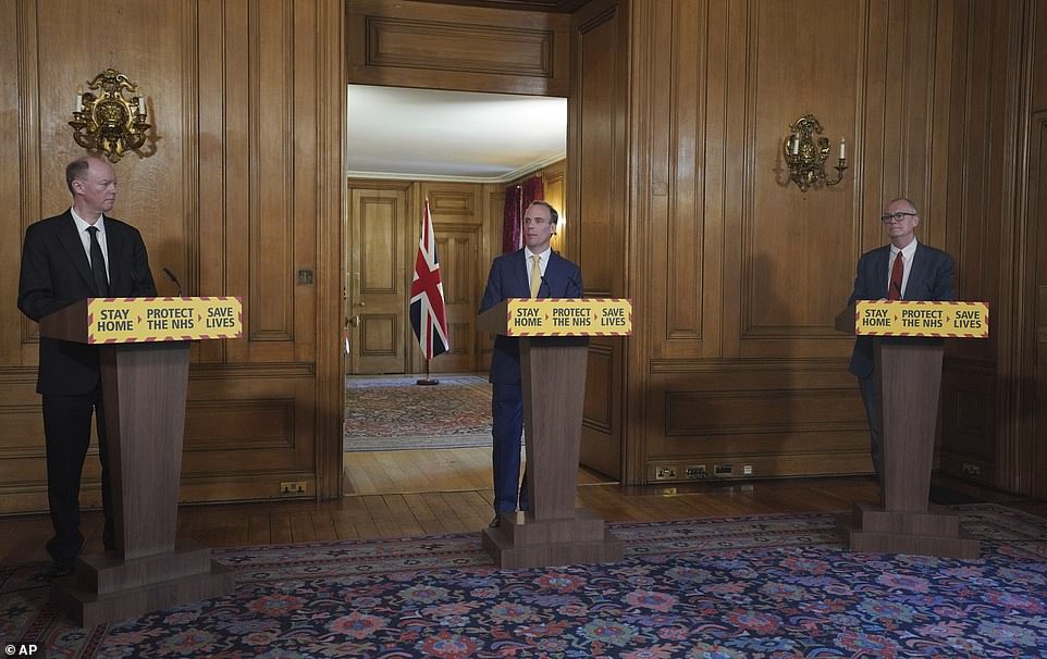 Downing_Street_s_press_conference.jpg