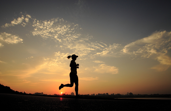 早晨出门时心情就很低落,但我没有做任何调整就开始跑.