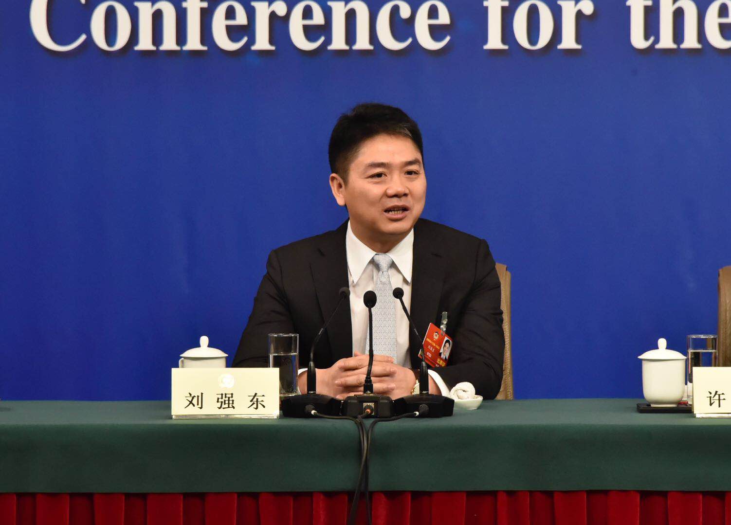 595130327.jpg 595130327.jpg