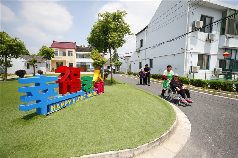 _B9I6130_副本.jpg _B9I6130_副本.jpg