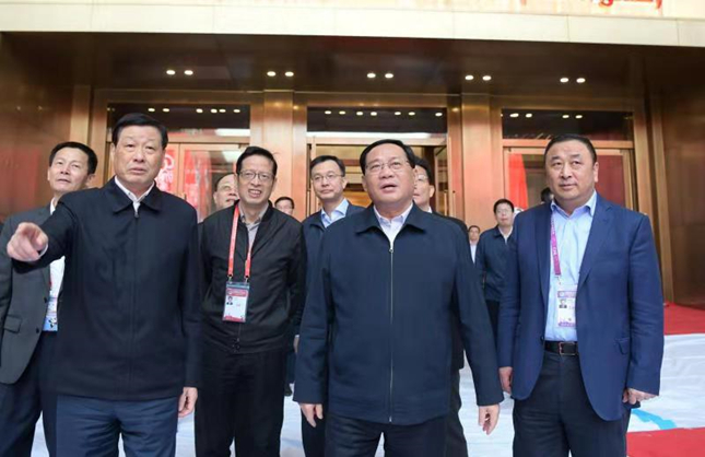 2016369686.jpg 2016369686.jpg