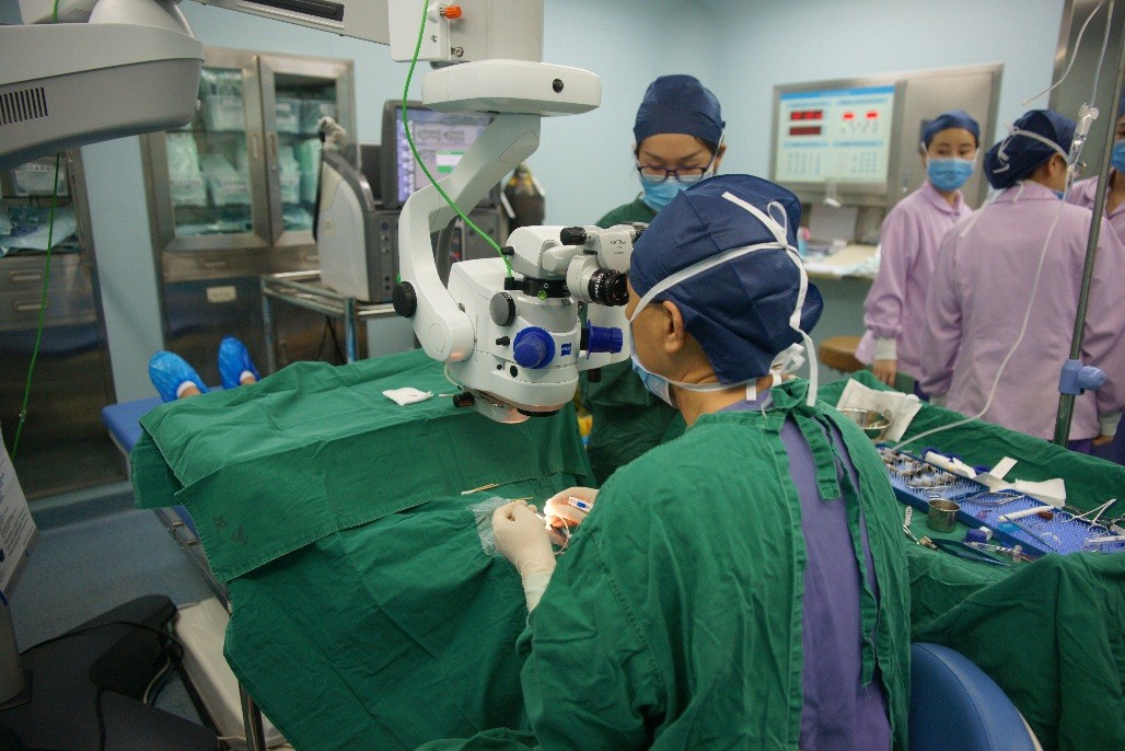 1833871729.jpg 1833871729.jpg