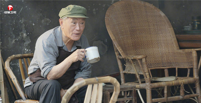 p2541042519_副本.jpg p2541042519_副本.jpg