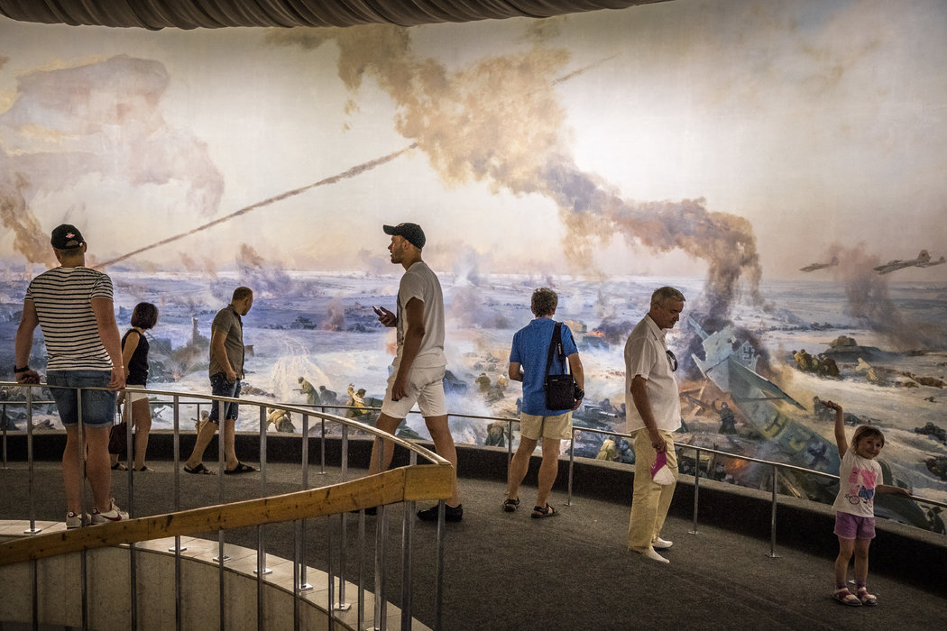 xxStalingrad-slide-00EA-master1050.jpg xxStalingrad-slide-00EA-master1050.jpg