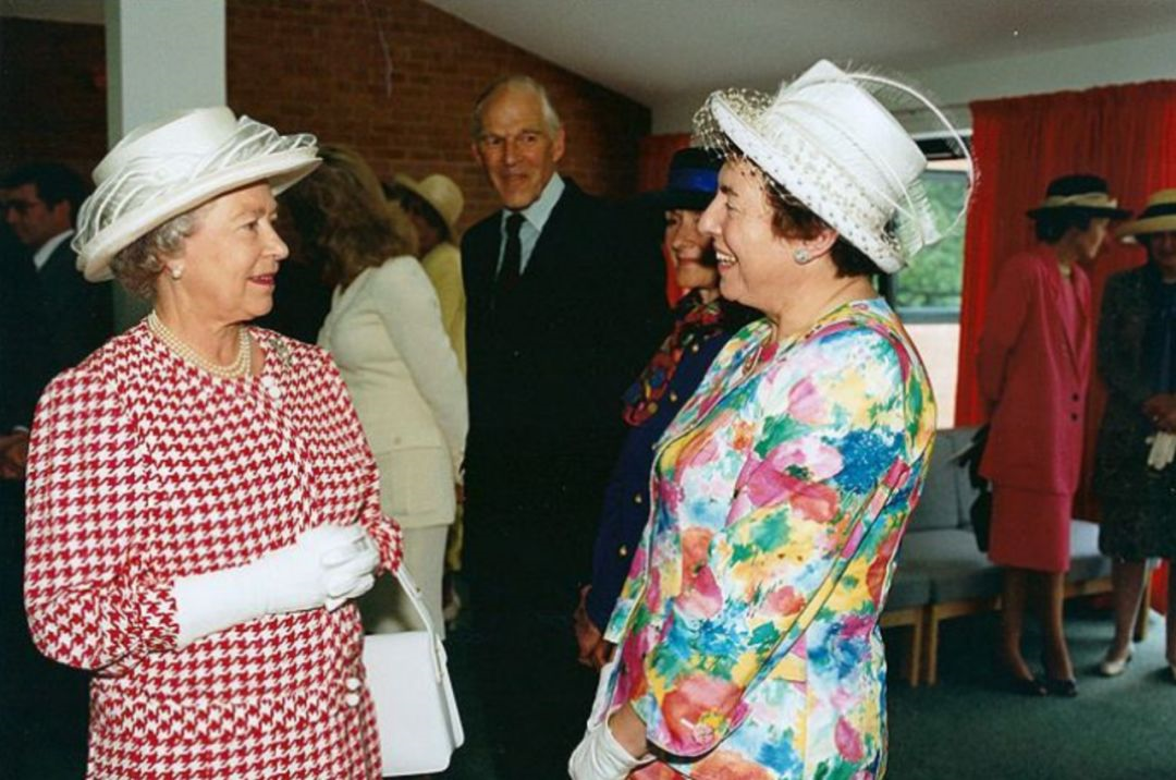 女王.png 女王.png