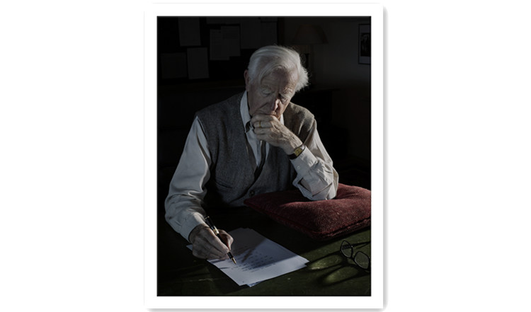 作者照片_4副本.jpg 作者照片_4副本.jpg