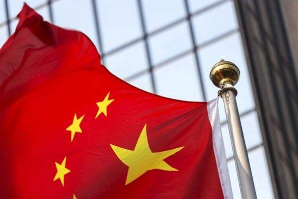 红旗.jpg 红旗.jpg