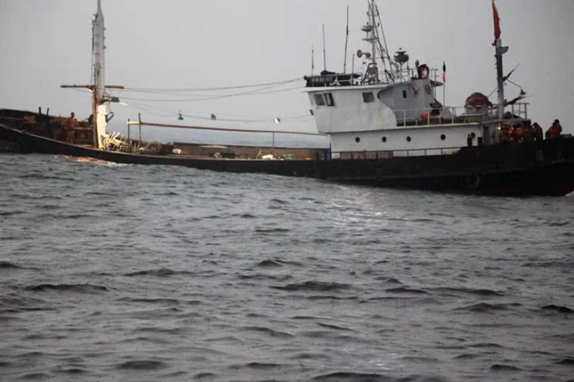 内11e01eb44e1f2_副本.jpg 内11e01eb44e1f2_副本.jpg