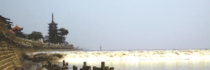 XR140830_p16.jpg XR140830_p16.jpg