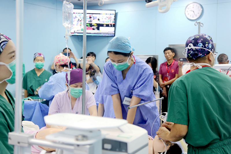 355901020.jpg 355901020.jpg