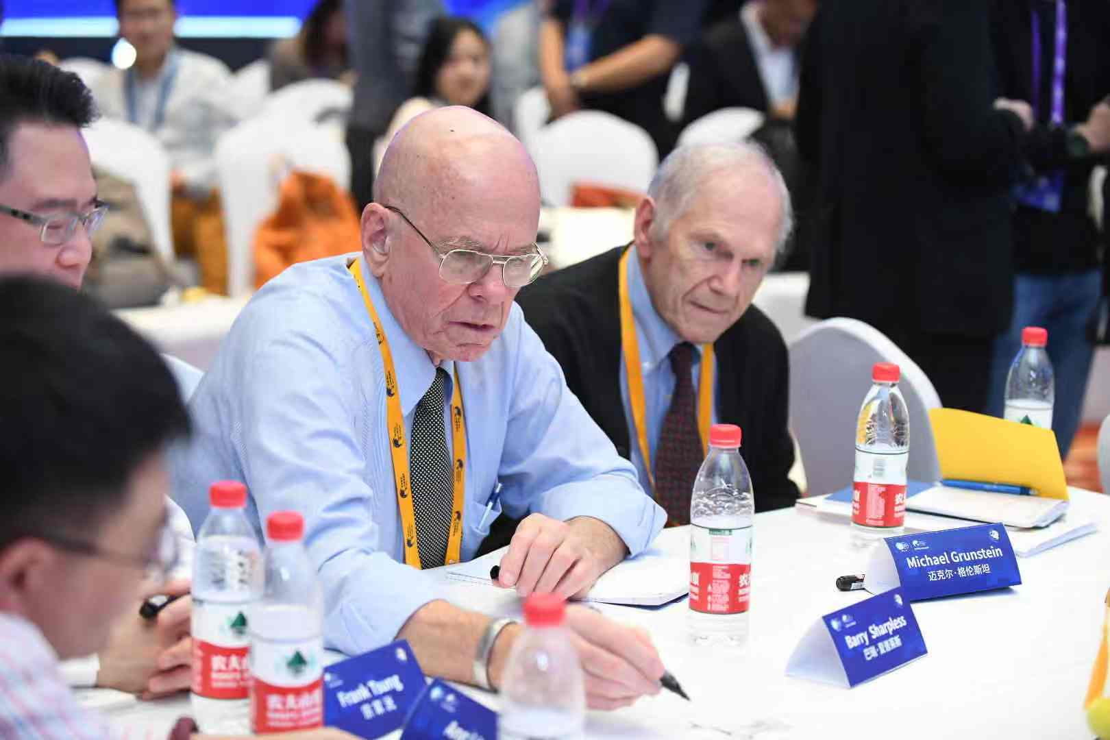 巴里·夏普利斯6.jpg 巴里·夏普利斯6.jpg