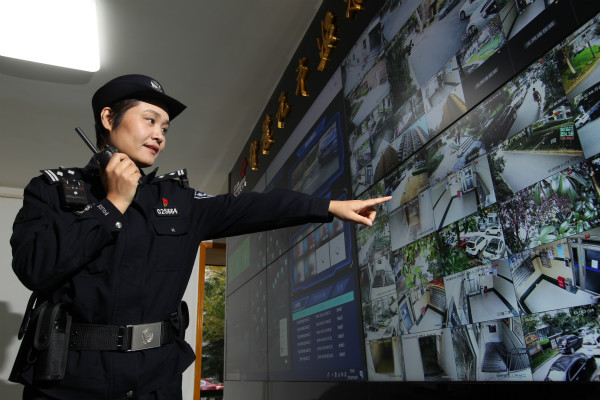 钱海鸥大屏照片.jpg 钱海鸥大屏照片.jpg