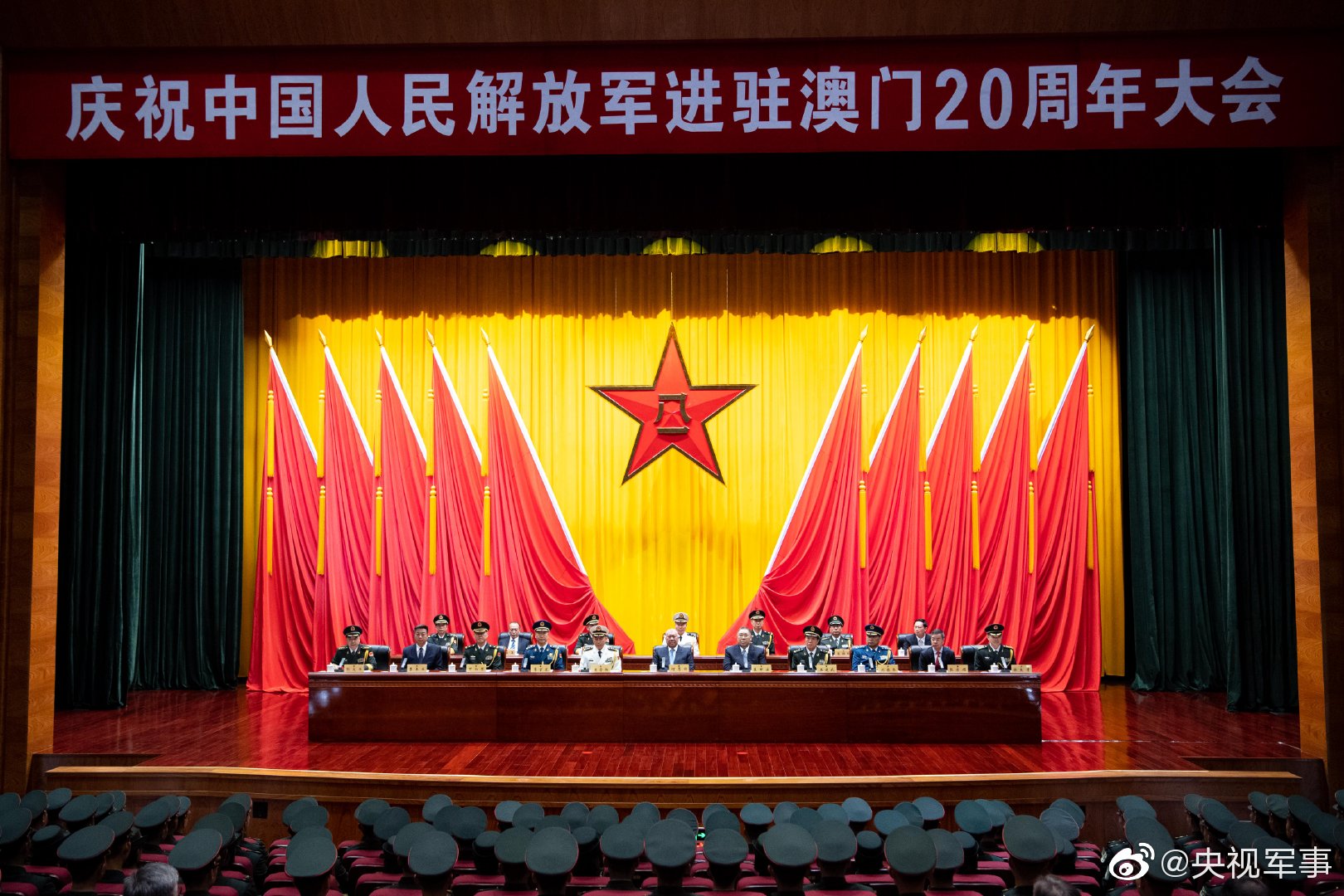 061403488u8h.jpg 061403488u8h.jpg