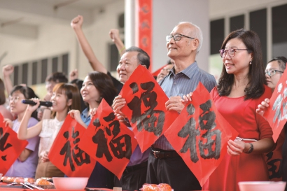 70213_p22.jpg 70213_p22.jpg