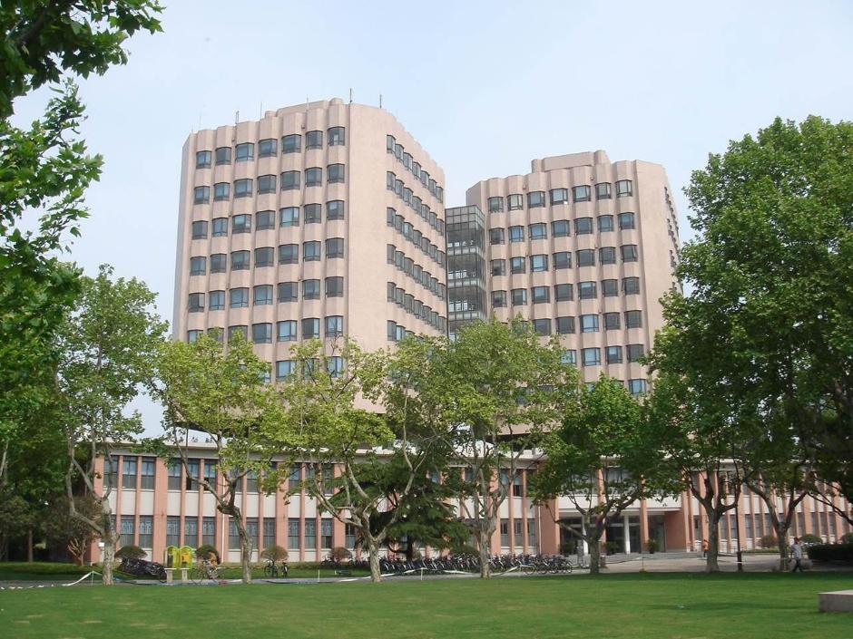 同济大学医学院发展速度 15171640z0m1.jpg