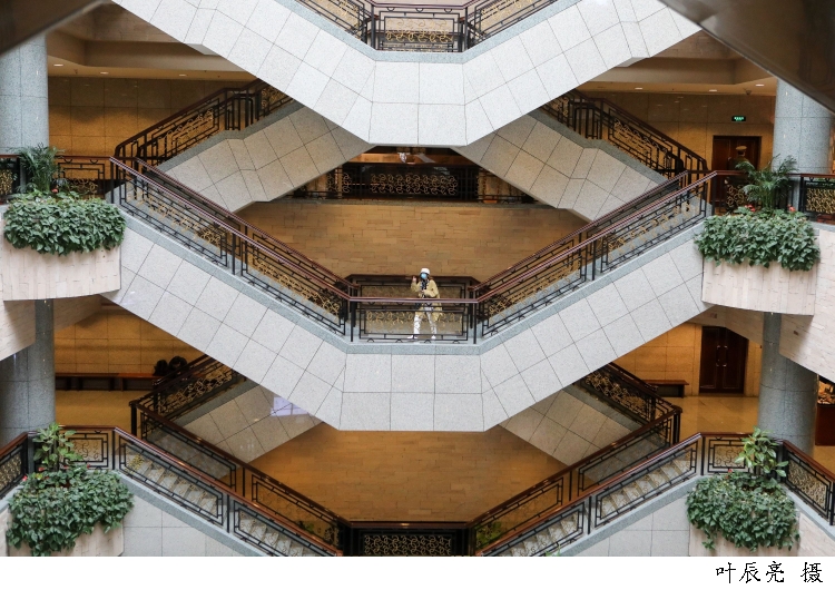 749705_w750.jpg 749705_w750.jpg