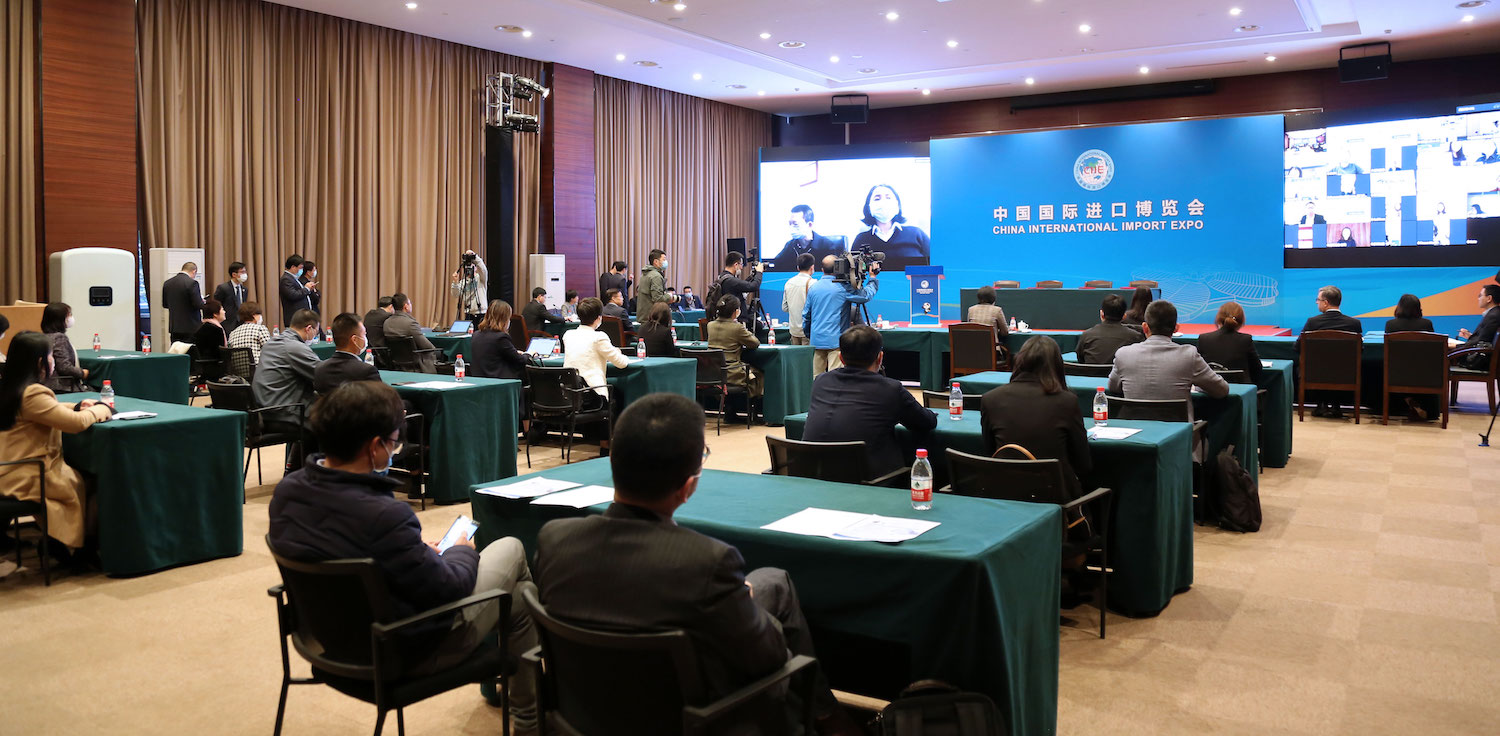 21183656bl84.jpg 21183656bl84.jpg