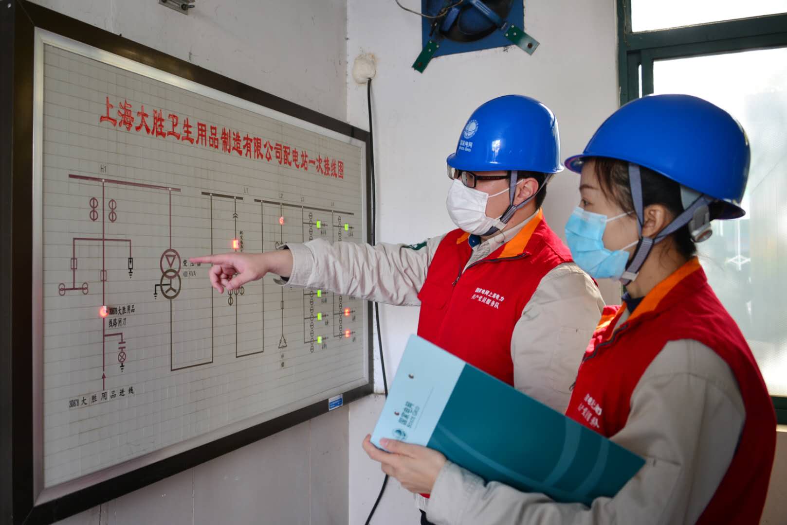 1052301063.jpg 1052301063.jpg