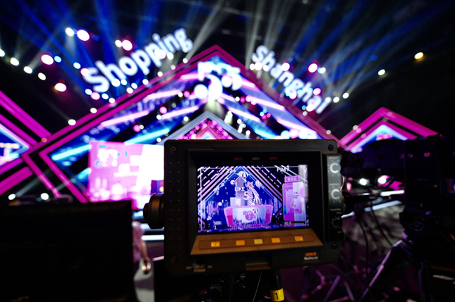 694111700.jpg 694111700.jpg