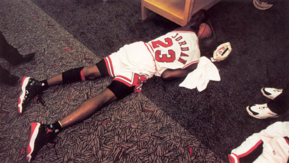 《最后一舞》豆瓣评分9.8分，可它配吗？