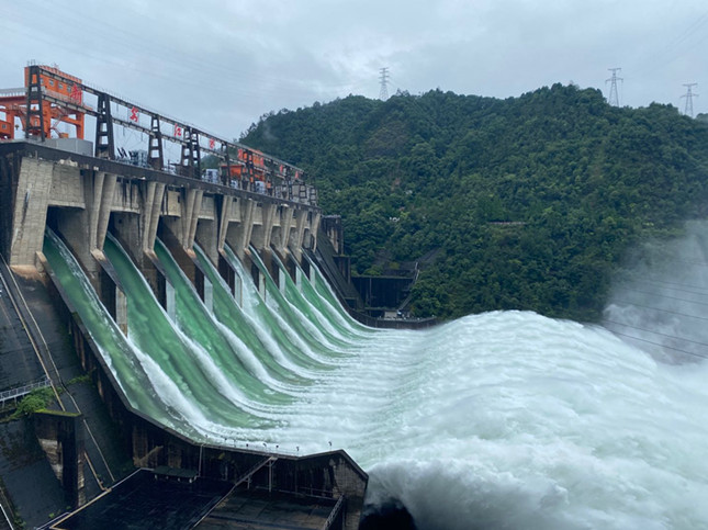 内afb1cafd5c83f9f_副本.jpg 内afb1cafd5c83f9f_副本.jpg