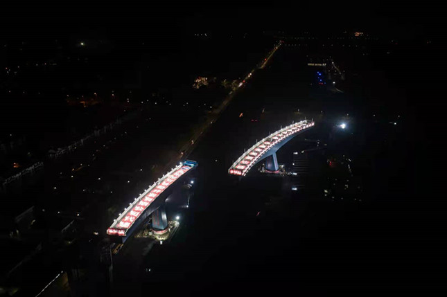 内fb5696baf758_副本.jpg 内fb5696baf758_副本.jpg