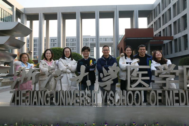 内6a8a5576d83147f_副本.jpg 内6a8a5576d83147f_副本.jpg