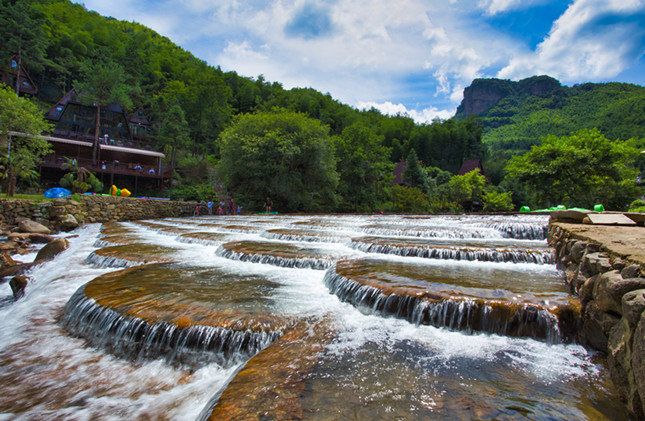 内6b22ac45f654339_副本.jpg 内6b22ac45f654339_副本.jpg