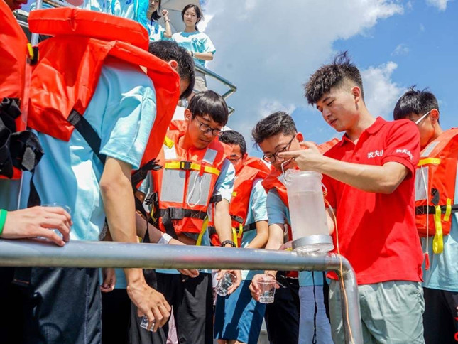 内16dee522252e_副本.jpg 内16dee522252e_副本.jpg