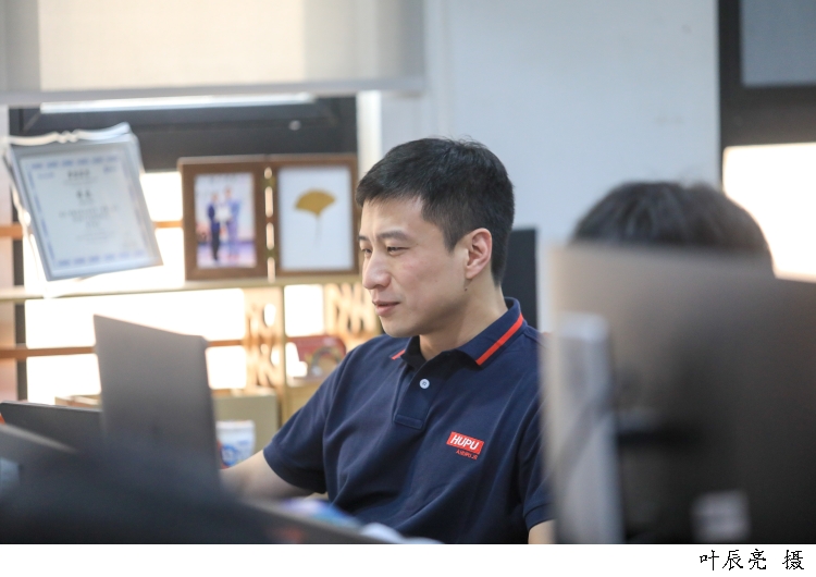 2921847_w750.jpg 2921847_w750.jpg