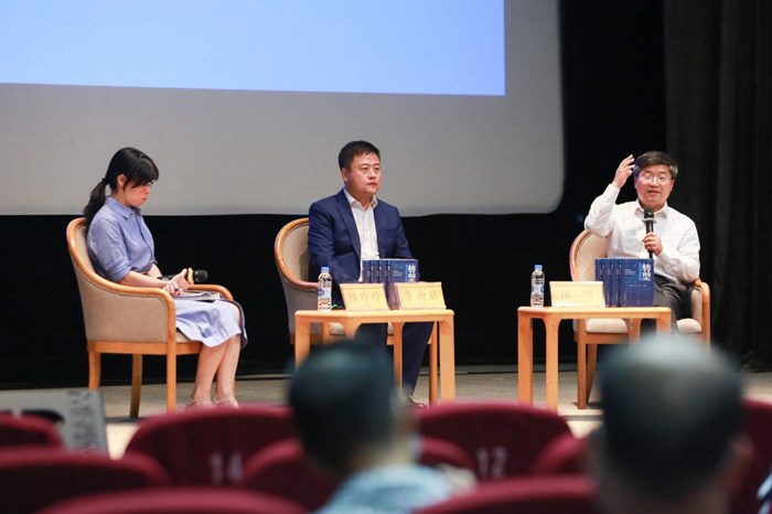 现场互动_副本.jpg 现场互动_副本.jpg