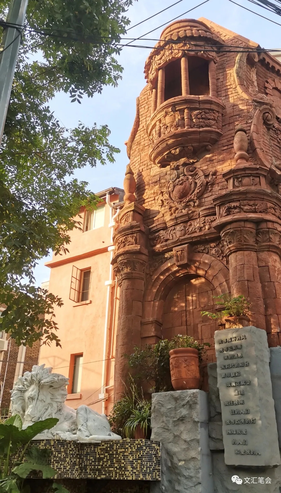 阳台.jpg 阳台.jpg