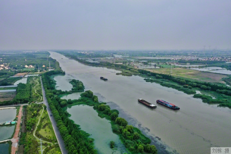 small.jpg?key=beb5080b9wxada5f438b1fe8a6380df2e4a98a7ba6737c8d60