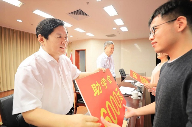 微信图片_20200915195541.jpg 微信图片_20200915195541.jpg