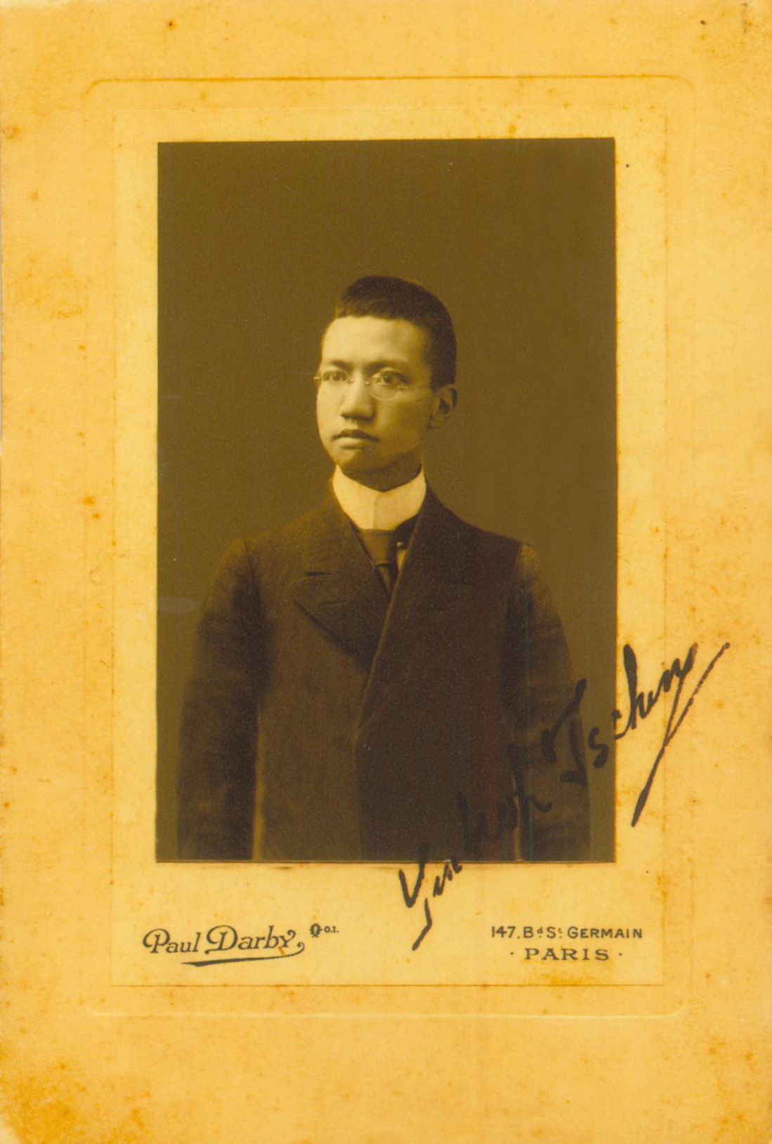 924358539.jpg 924358539.jpg