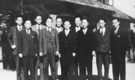 图片2.jpg 图片2.jpg