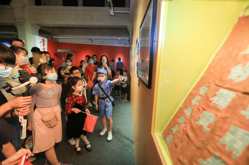 修改后-1983.jpg 修改后-1983.jpg