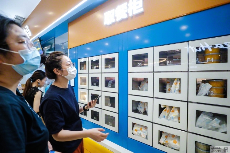 small.jpg?key=beb5080b9wxada5f438b1fe8a6380df2e4a98a7ba6737c8d60 small.jpg?key=beb5080b9wxada5f438b1fe8a6380df2e4a98a7ba6737c8d60