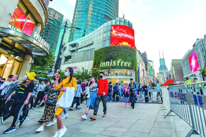 21012_p24.jpg 21012_p24.jpg