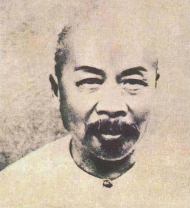 内1105144738_副本.jpg 内1105144738_副本.jpg