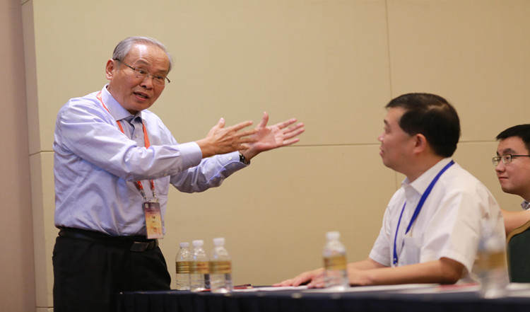 【押题】 2015年9月18-20日 在上海新材料国际发展趋势高层论坛-优秀青年论坛总结(1).jpg 【押题】 2015年9月18-20日 在上海新材料国际发展趋势高层论坛-优秀青年论坛总结(1).jpg