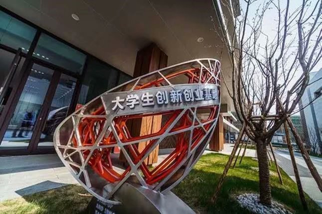 内sb_副本.jpg 内sb_副本.jpg