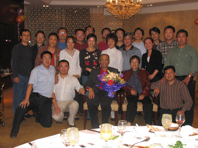 【】2006年10月23日 庆祝肝移植痊愈出院(1).jpg