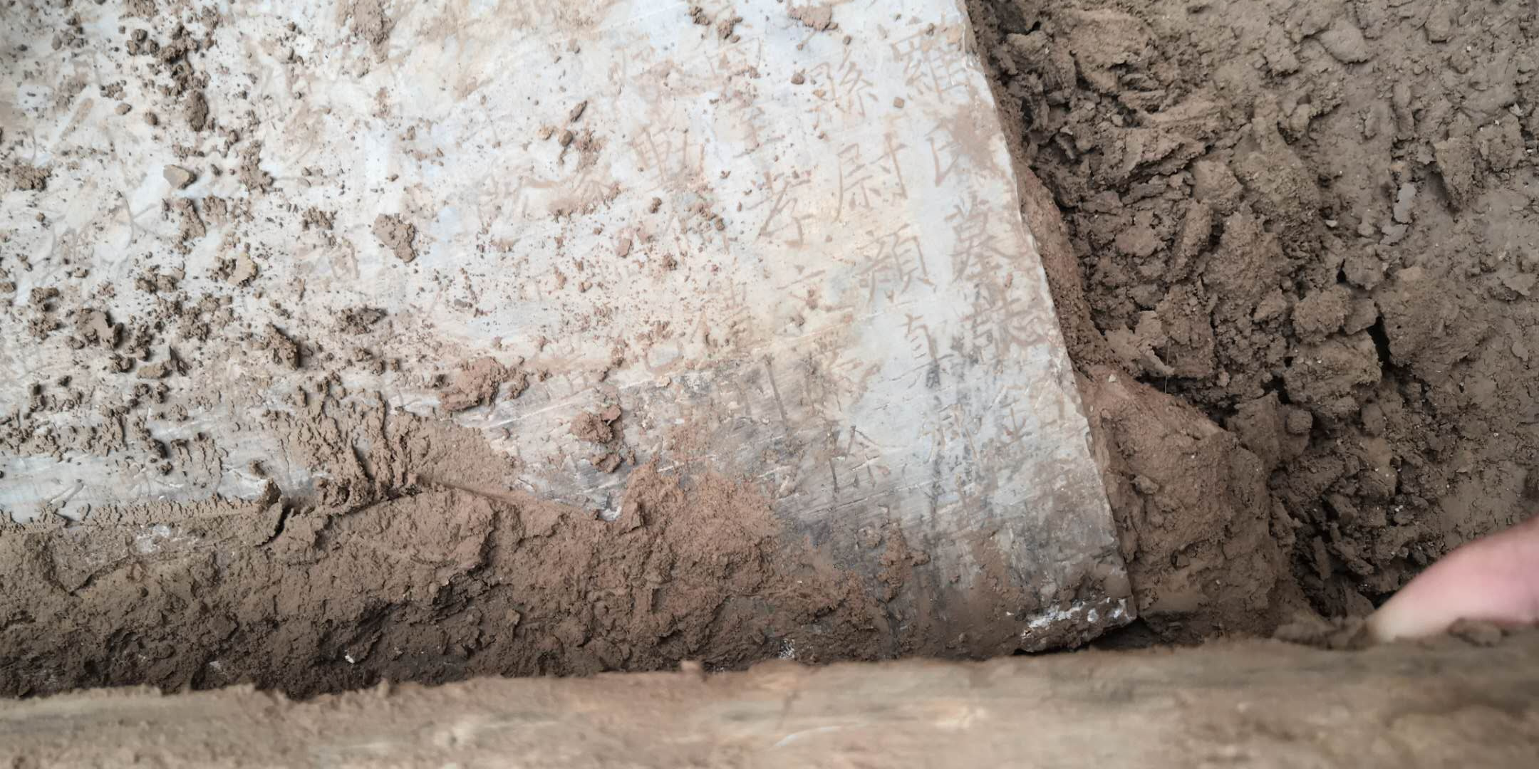 微信图片_20201113112453_副本.jpg 微信图片_20201113112453_副本.jpg