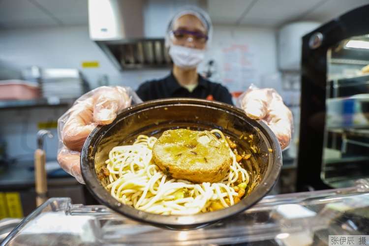 small.jpg?key=beb5080b9wxada5f438b1fe8a6380df2e4a98a7ba6737c8d60 small.jpg?key=beb5080b9wxada5f438b1fe8a6380df2e4a98a7ba6737c8d60