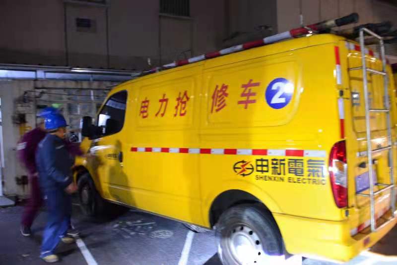 885057704.jpg 885057704.jpg