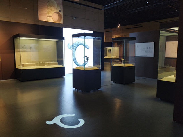 内 厅图1_副本.jpg 内 厅图1_副本.jpg